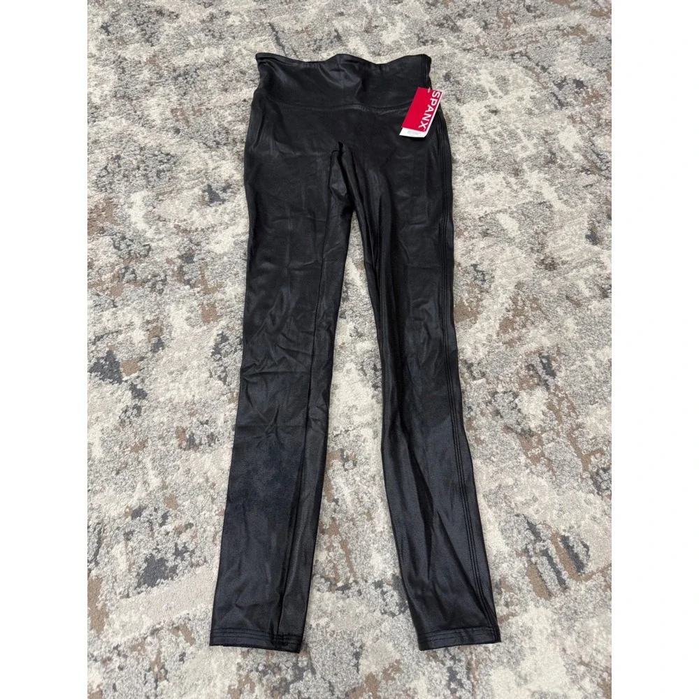 Spanx 2437 SPANXshape Faux Leather Leggings Black Noir Small NWT High Rise Shape